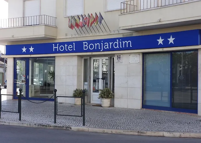 Hotel Bonjardim
