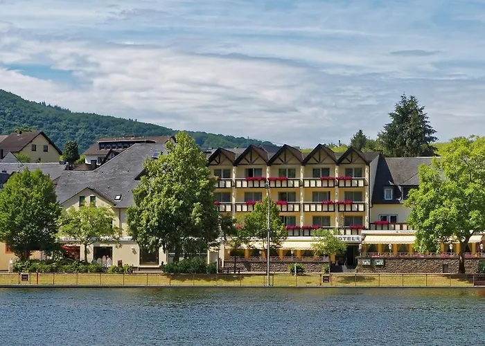 Moselstern-Hotel "Weinhaus Fuhrmann"