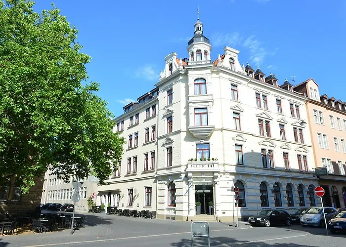 Fruehlings-Hotel