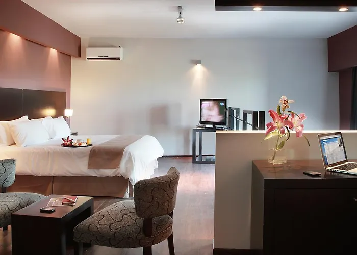 Dazzler Campana Hotel
