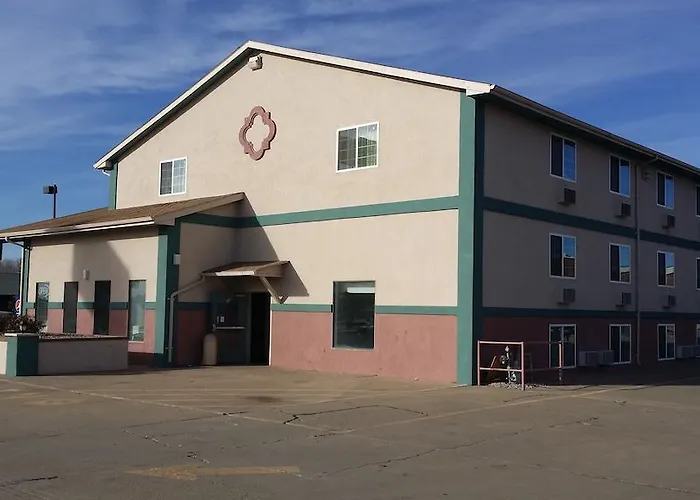 Value Inn & Suites Salina