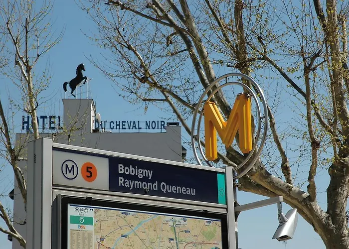 Le Cheval Noir Hotel Paris Pantin