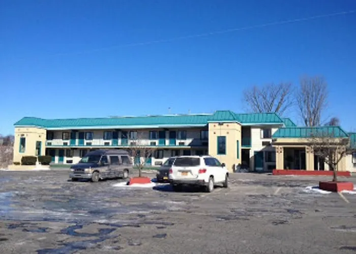 Econo Lodge Utica