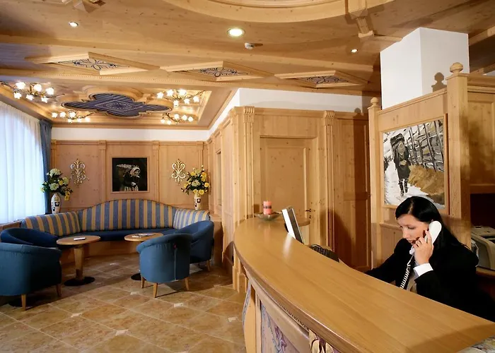 Hotel Garni La Roccia