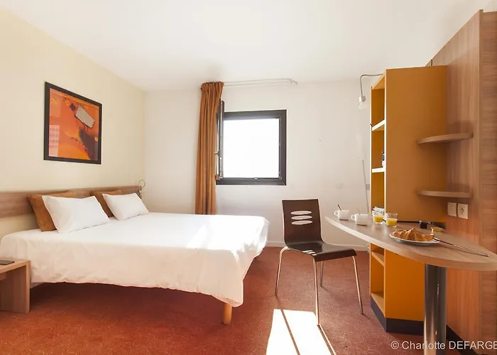 Canal Suites By Popinns