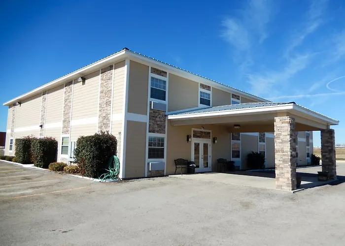 Econo Lodge Inn & Suites
