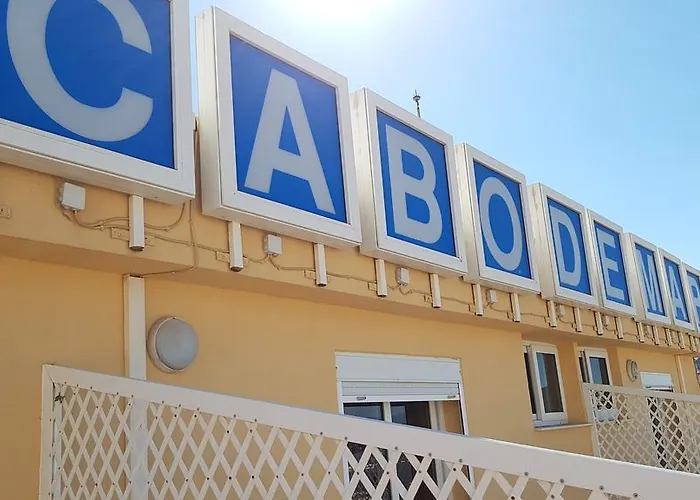 Hotel Cabo De Mar