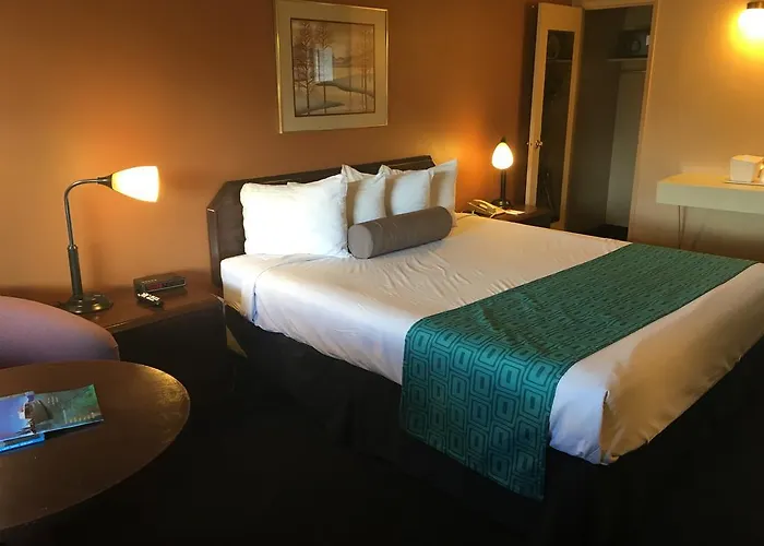 Howard Johnson By Wyndham South Lake Tahoe