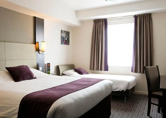 Premier Inn Dundee Centre