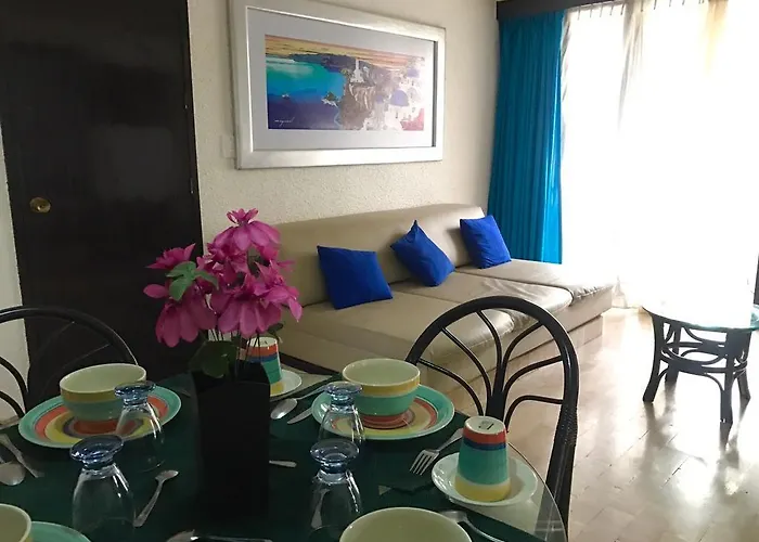 Ixtapa Palace