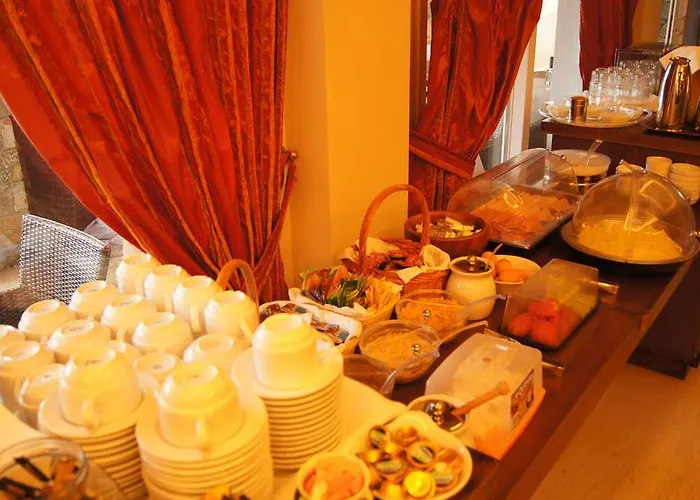 Archipelagos Hotel