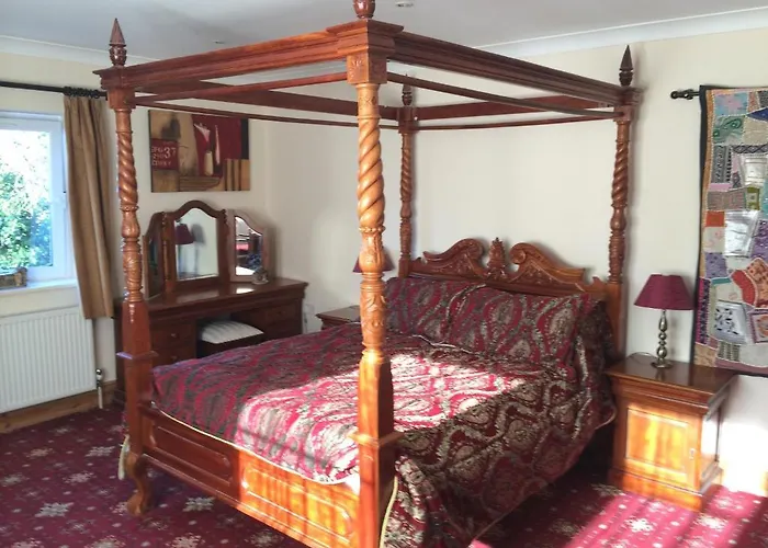 Hunters Lodge Inn