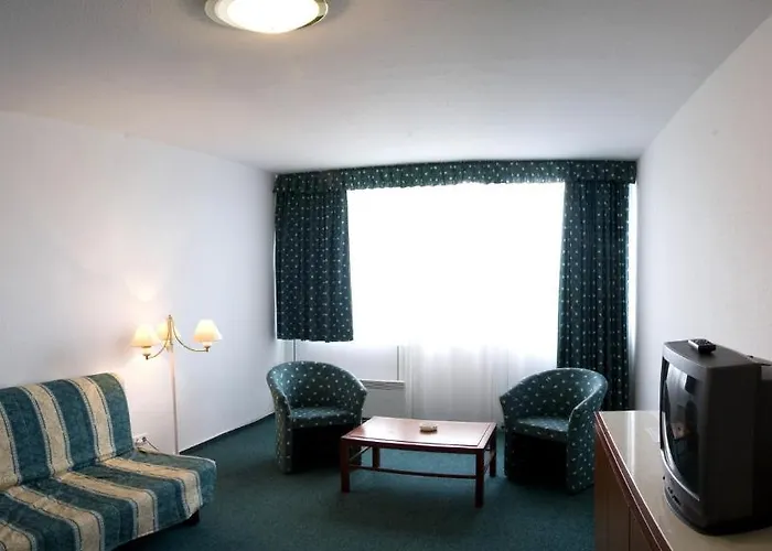 Riviera Park Hotel