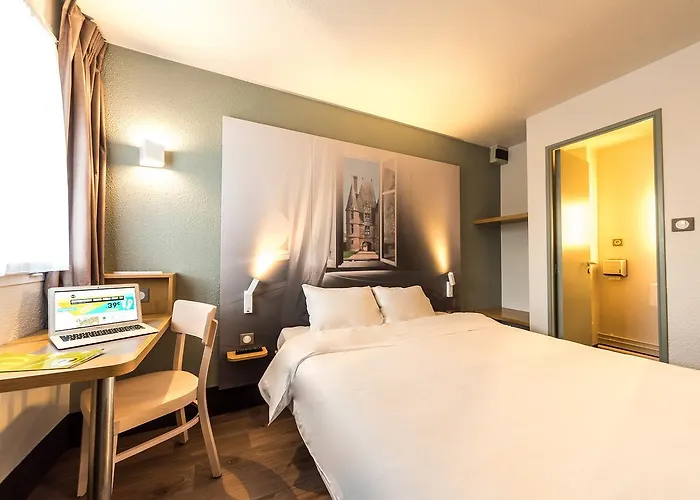 B&B Hôtel Alencon Nord