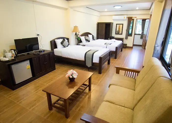 Nanbaankhun Hotel