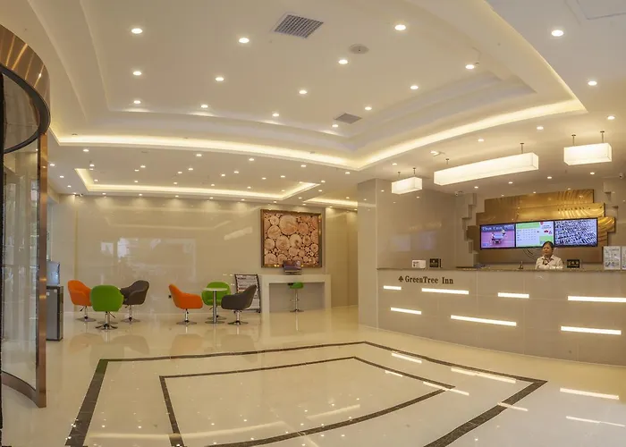 Greentree Inn Bengbu Longzihu District Railway Station Express Hotel