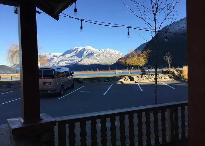 Spring Villa Hotel