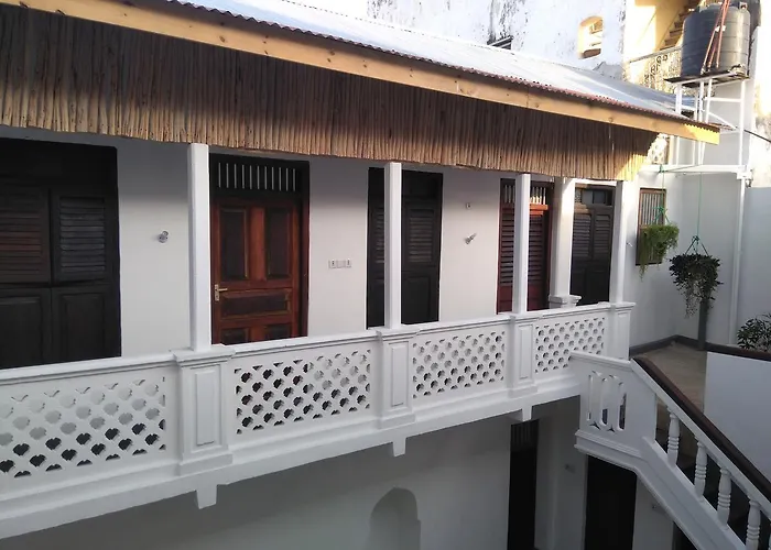 Zlife Stone Town