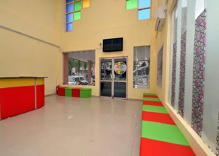Hotel O Pelangi Marang