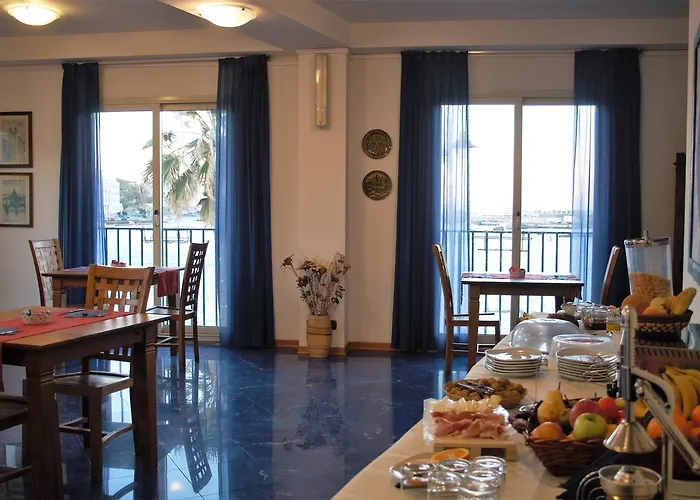 Blue Moon Hotel