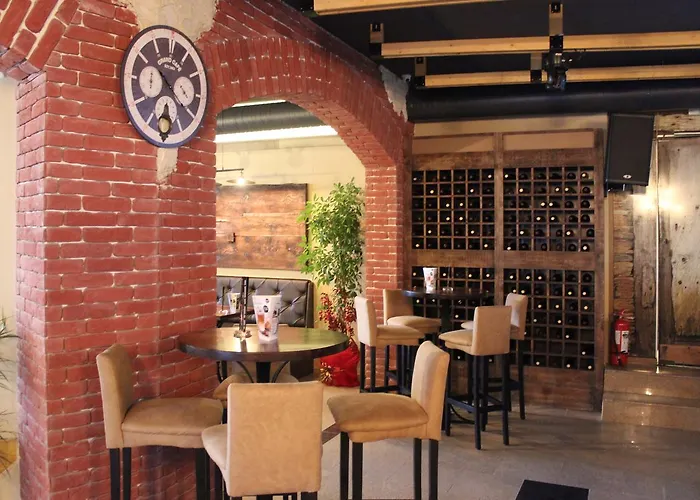 Family Hotel Silistra