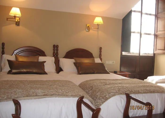 Hotel Rural Entremontes