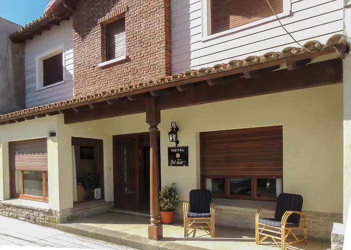 Hotel Brisas del Mar