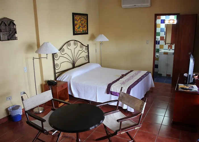 Hotel Los Arcos