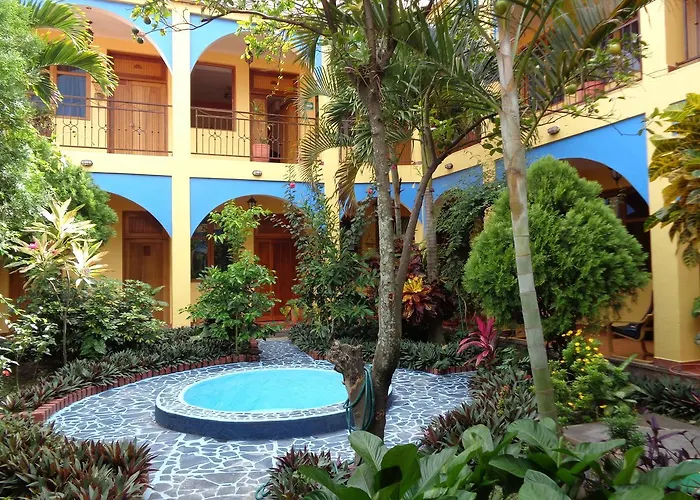 Hotel Los Arcos