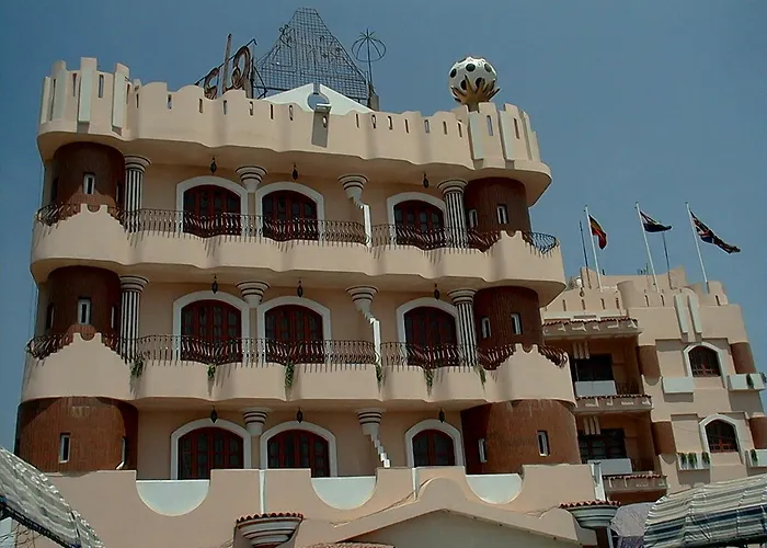 High Way Hotel