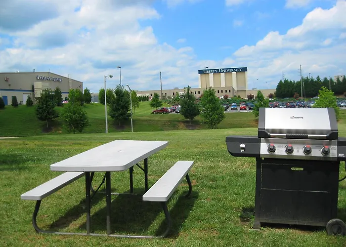 Extended Stay America Suites - Lynchburg - University Blvd