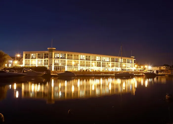 Captain'S Club Hotel & Spa