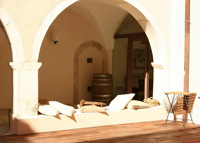 Convento Di San Colombo B&B Dimora Storica