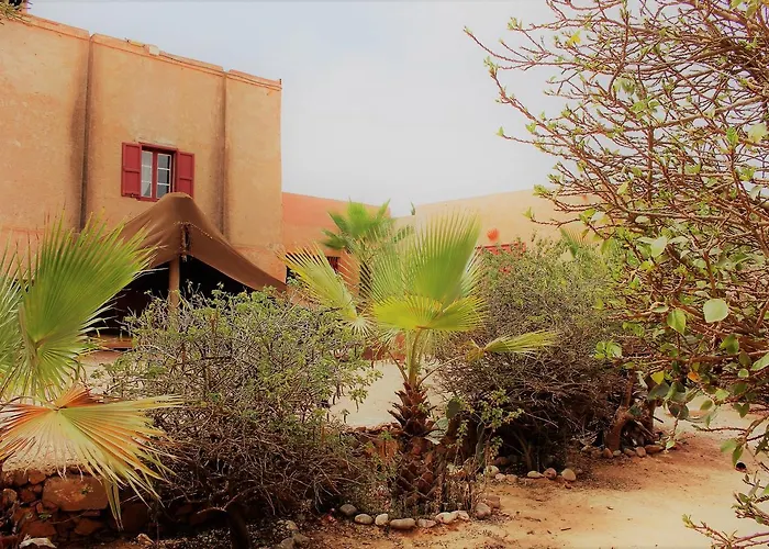 Hotel De Charme Les 3 Chameaux 4 Etoiles