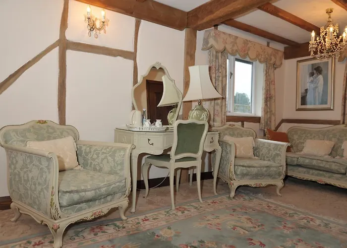 The Inglenook Hotel
