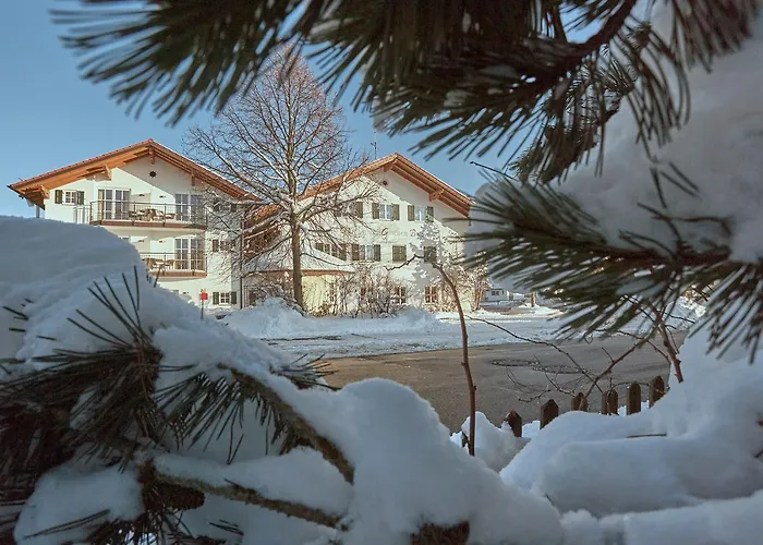 Landhotel Gruener Baum