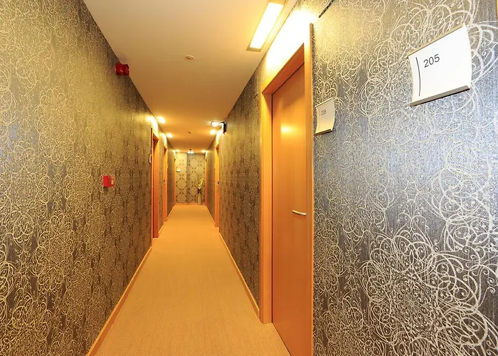 Hotel Txarriduna