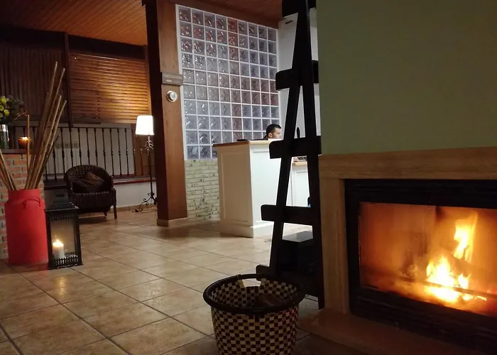 Hotel Rural Cuartamenteru