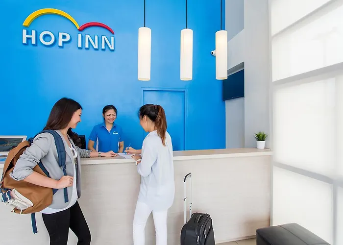 Hop Inn Surin