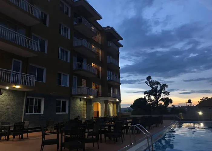 Hotel Duomo And Suites