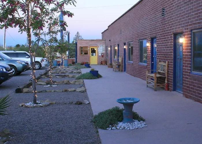 Rocket Inn