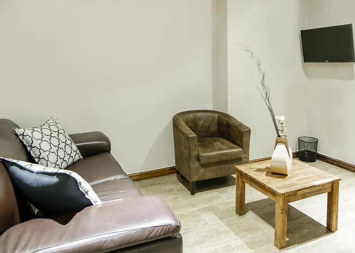 Woodlane Hotel