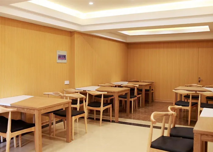 Greentree Tangshan Nanhu Jindi Business Hotel