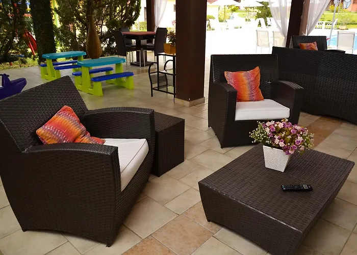 Hotel Girassol