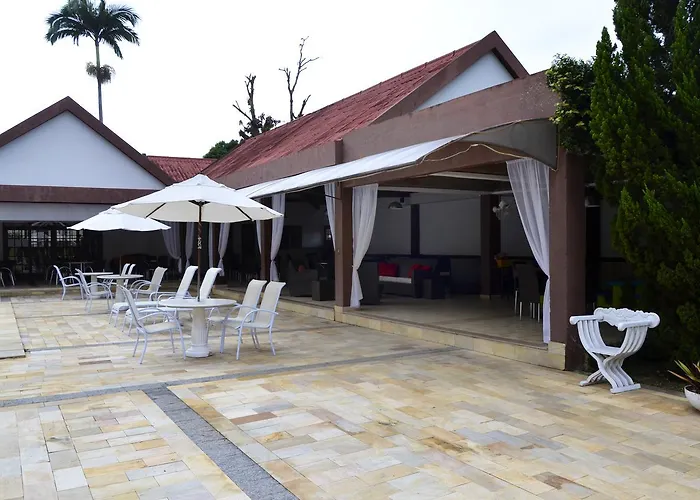 Hotel Girassol