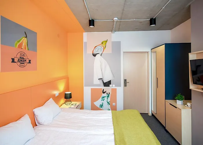 Jam Hotel Hnatyuka