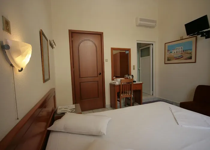 Lena Hotel