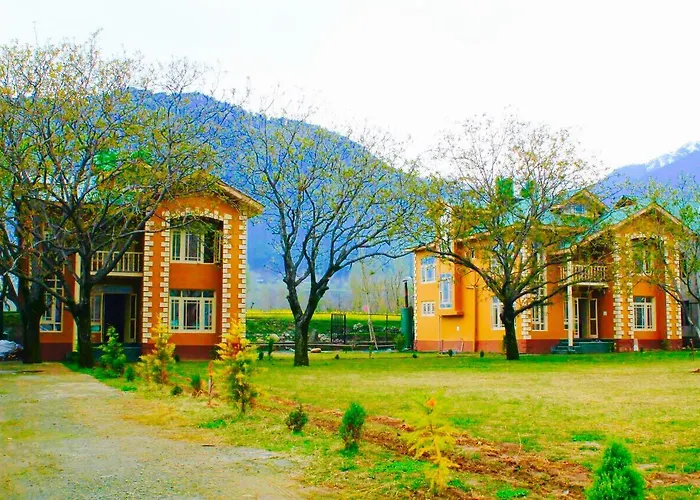 Lidder View Resorts
