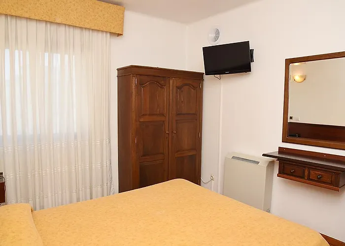 Hotel Val Flores