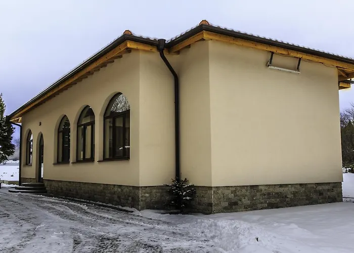 Hotel Nikol